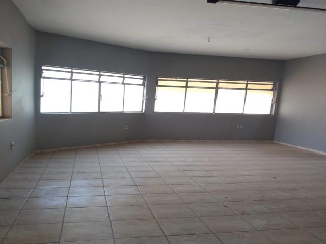 #39 - Sala para Locação em Carangola - MG